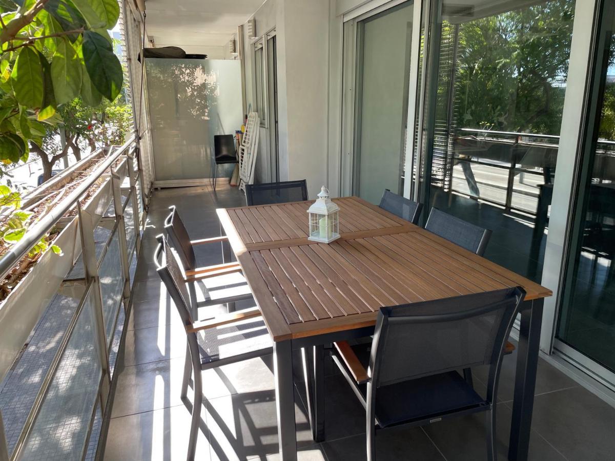 Standing Apartment Barcelona Forum 圣阿德里安-德贝索斯 外观 照片