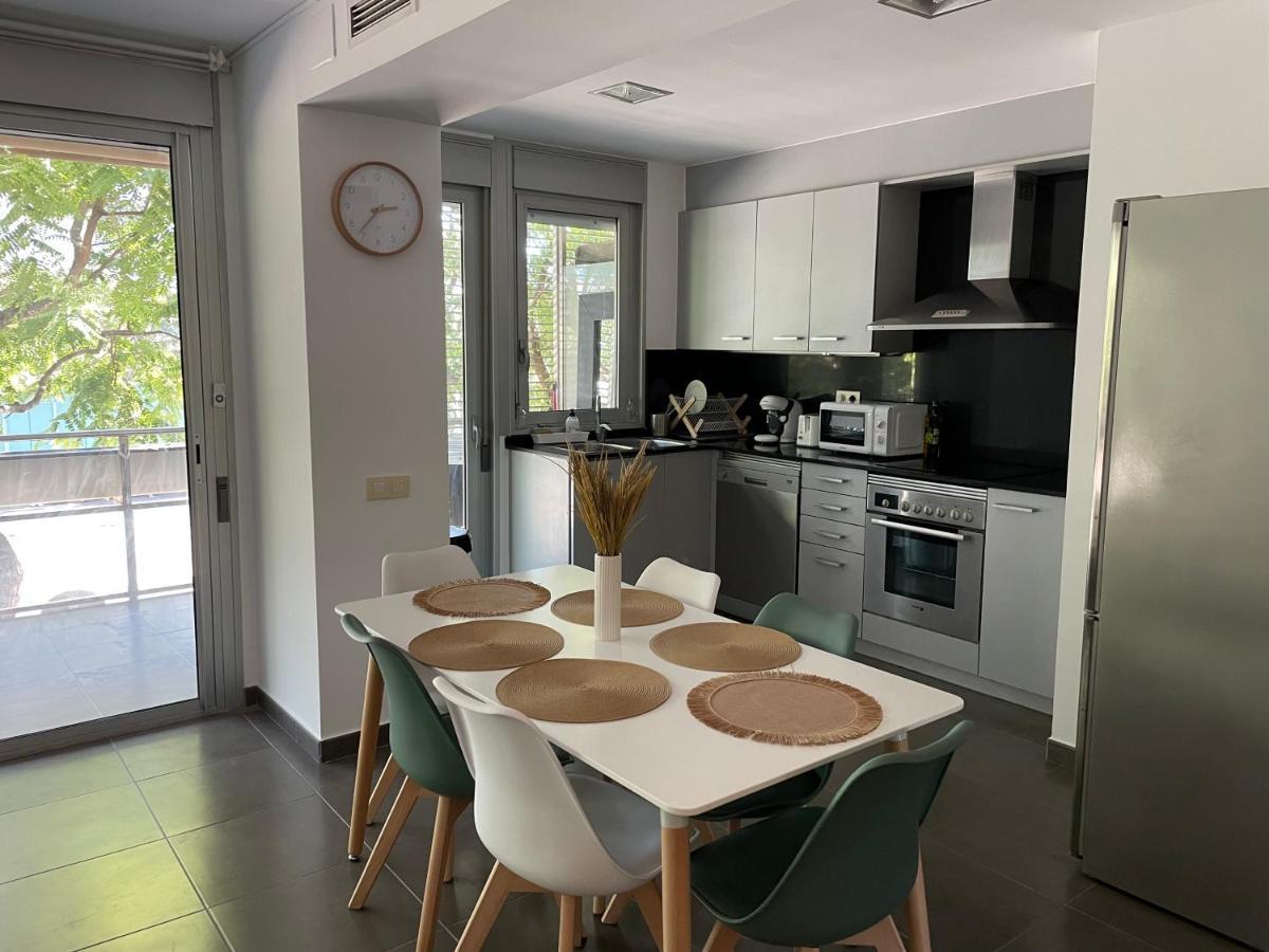 Standing Apartment Barcelona Forum 圣阿德里安-德贝索斯 外观 照片