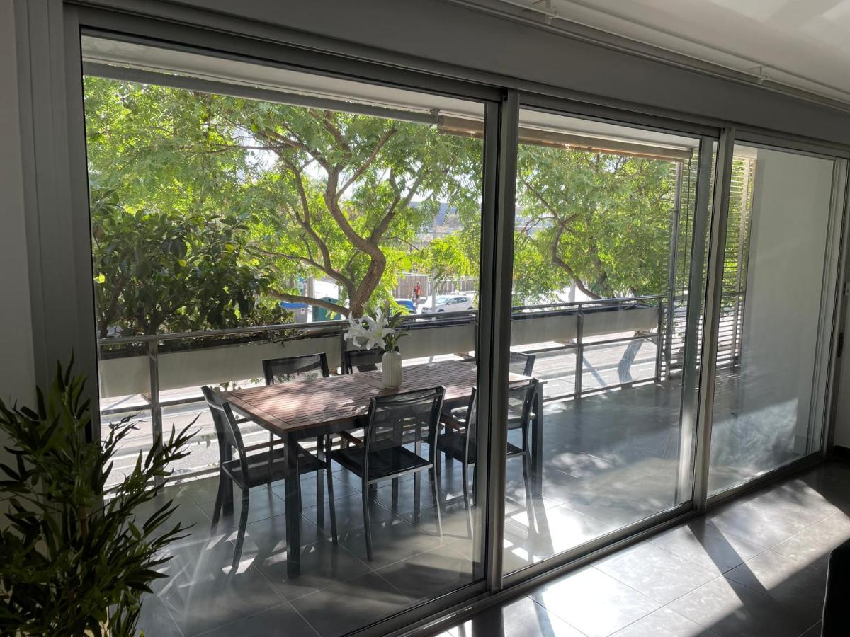 Standing Apartment Barcelona Forum 圣阿德里安-德贝索斯 外观 照片