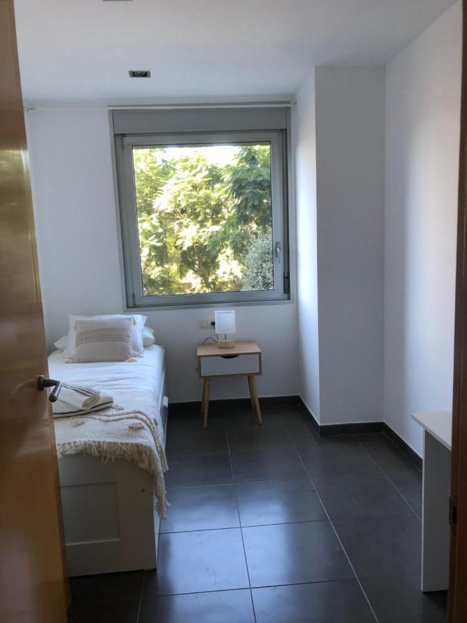 Standing Apartment Barcelona Forum 圣阿德里安-德贝索斯 外观 照片