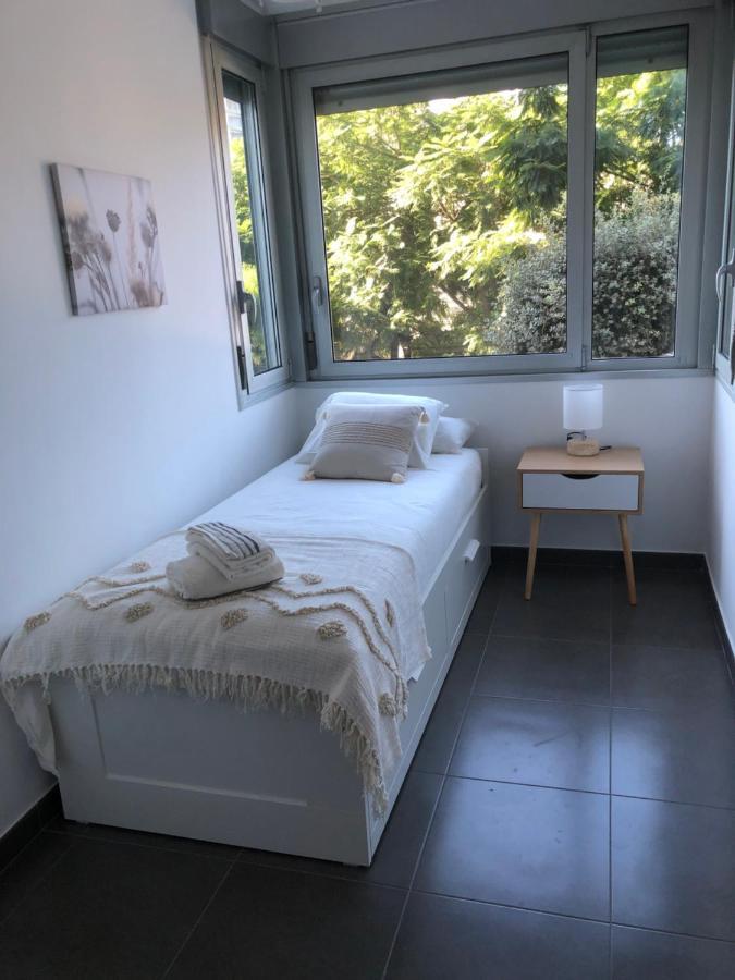 Standing Apartment Barcelona Forum 圣阿德里安-德贝索斯 外观 照片