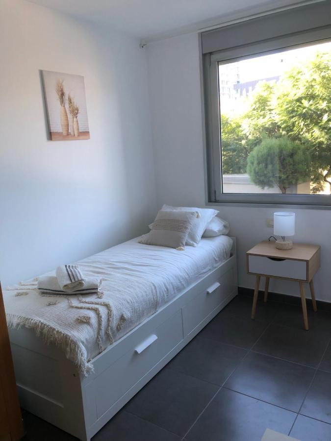 Standing Apartment Barcelona Forum 圣阿德里安-德贝索斯 外观 照片